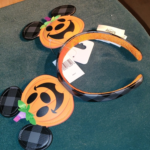 Disney Mickey Mouse Halloween Jack O Lantern Ears. - Picture 2 of 3